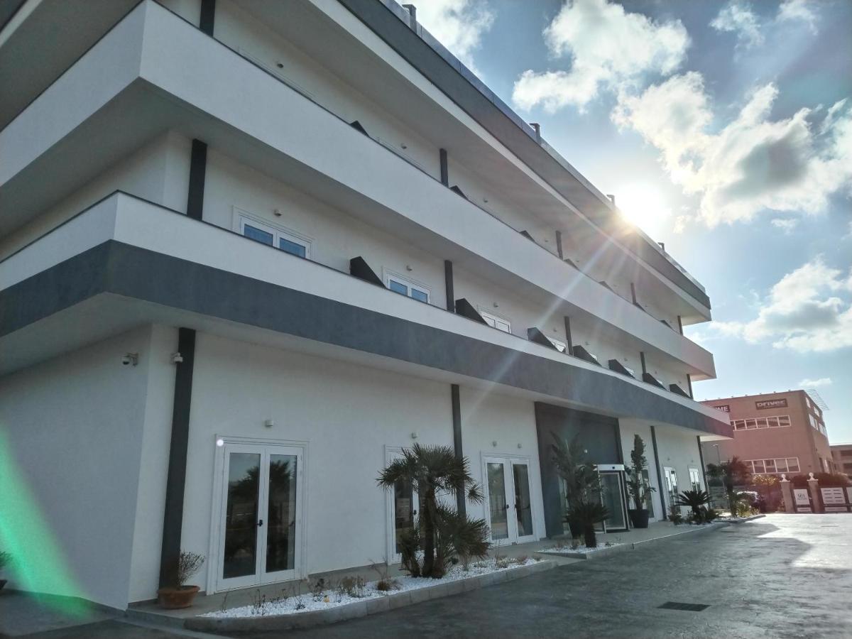 Pm Hotel Catanzaro Eksteriør billede